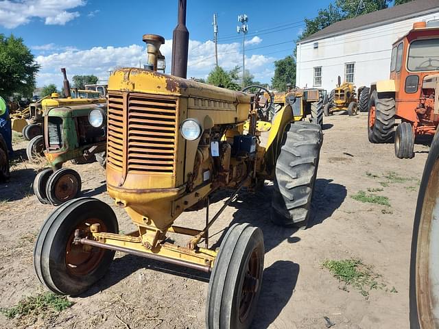 Image of Minneapolis-Moline U equipment image 1