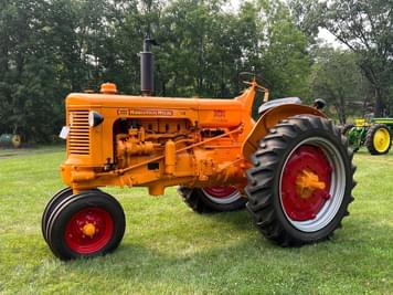 Main image Minneapolis-Moline UB