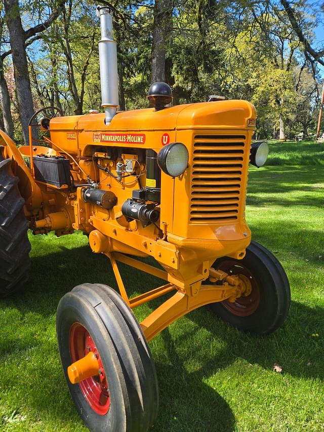 Image of Minneapolis-Moline U equipment image 3