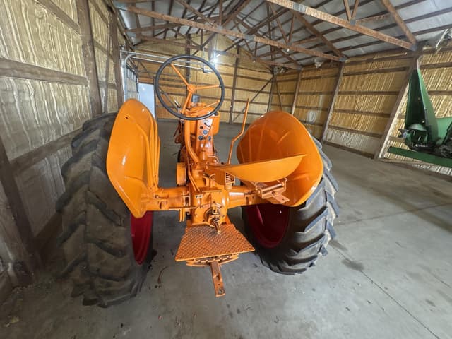 Image of Minneapolis-Moline Z equipment image 3