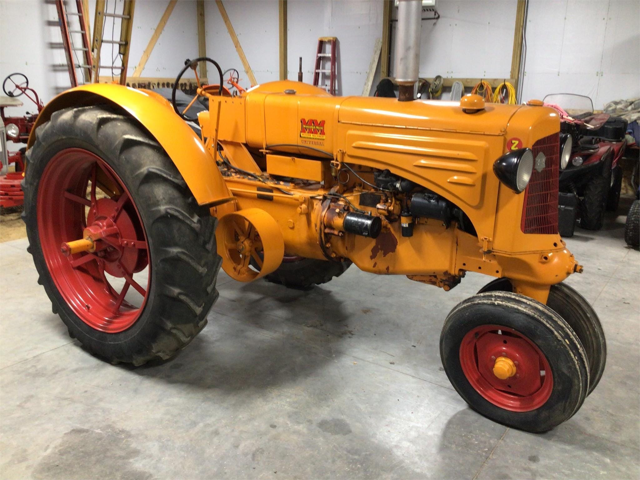 Main image Minneapolis-Moline Z