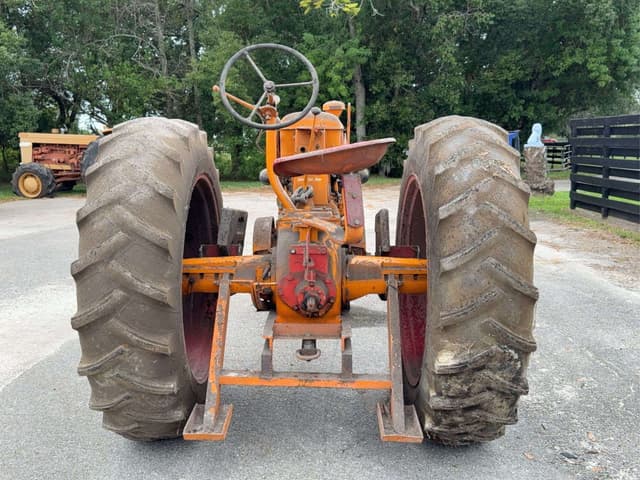 Image of Minneapolis-Moline ZAU equipment image 4