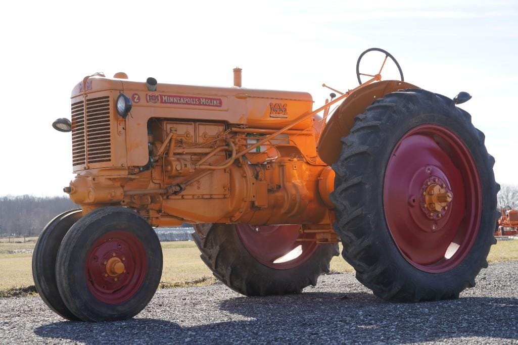 Main image Minneapolis-Moline Z