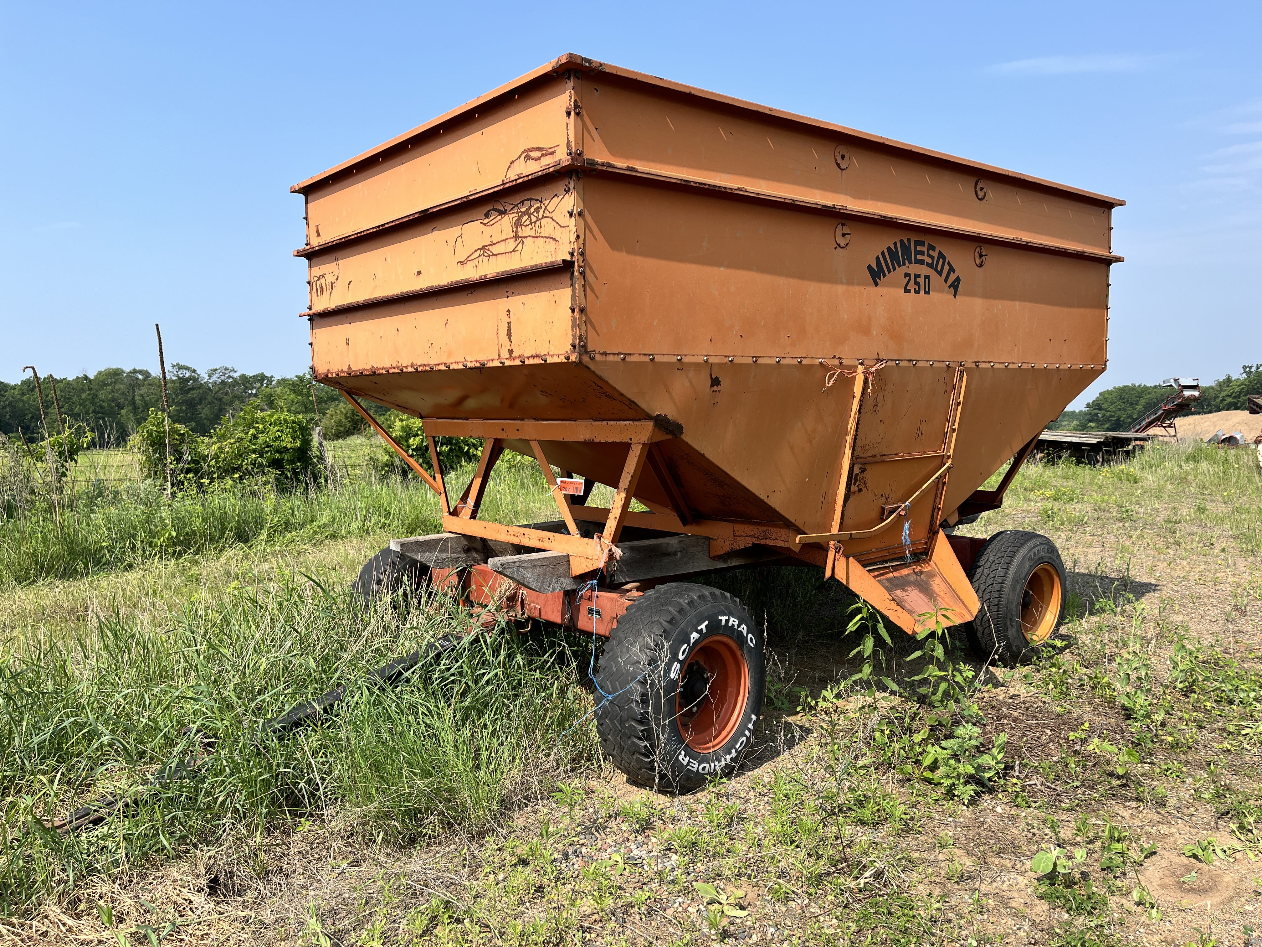 Minnesota 250 Equipment Image0