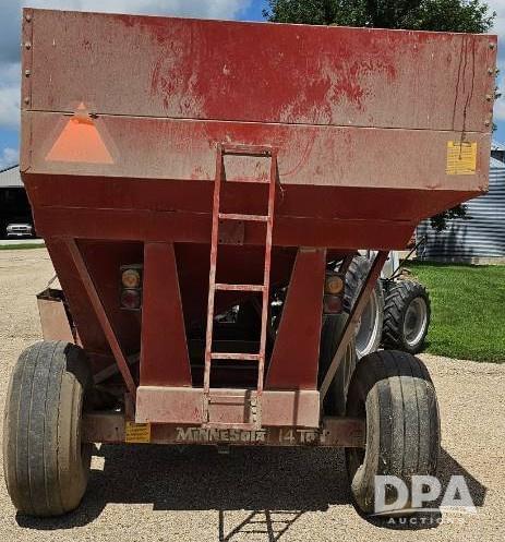 Image of Minnesota 450 equipment image 4