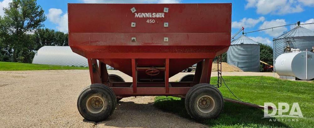 Minnesota 400 Equipment Image0