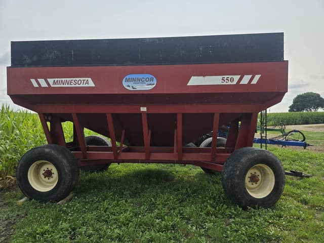 Image of Minnesota 550 equipment image 1