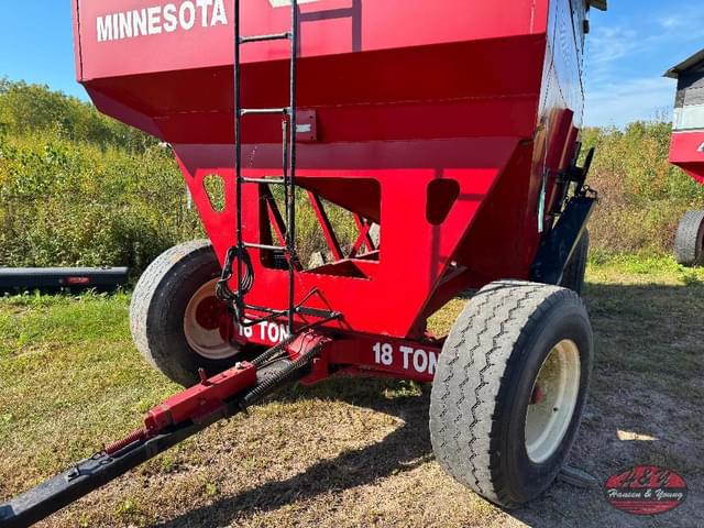Image of Minnesota 550 equipment image 4