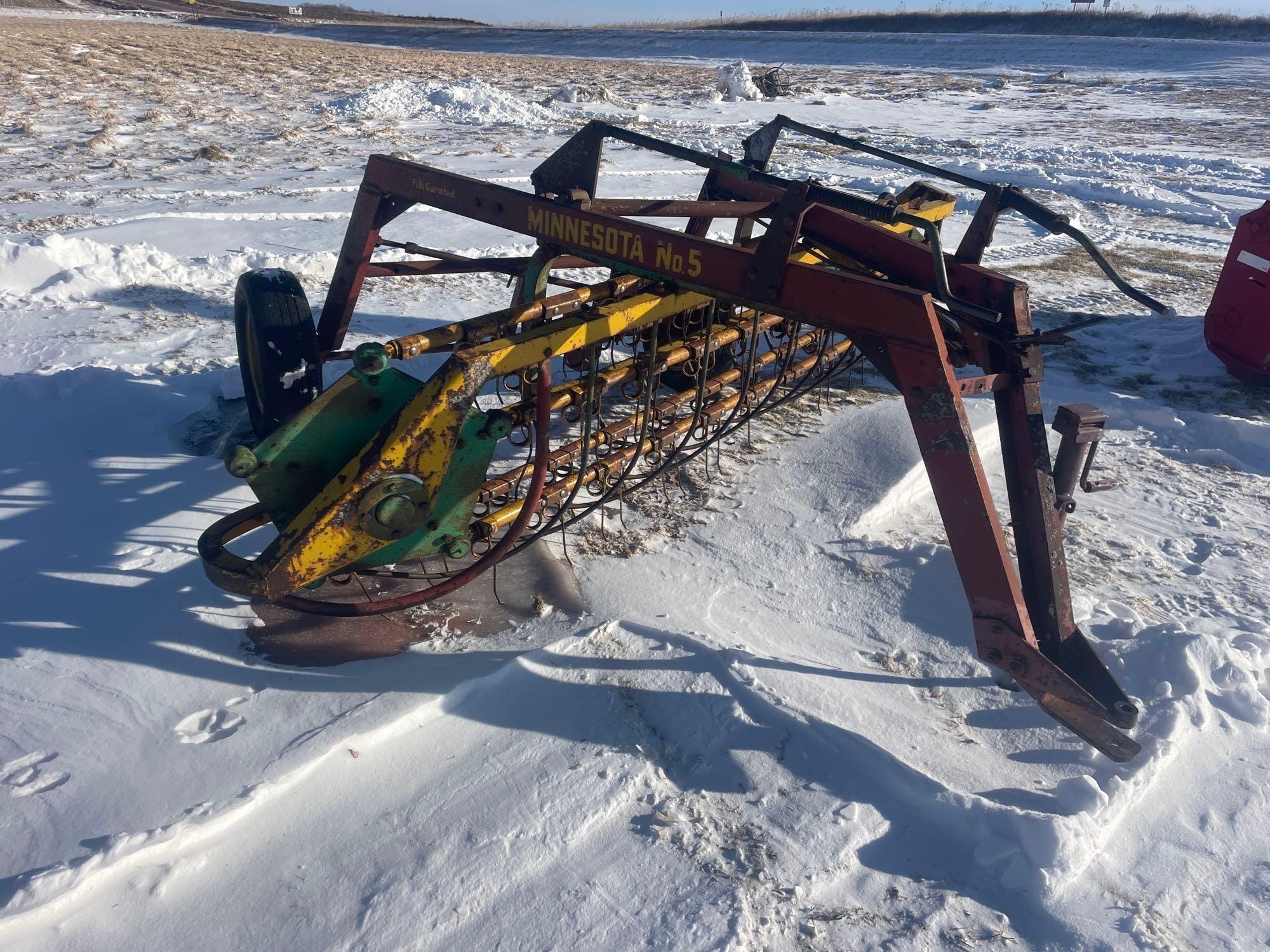 Minnesota No 5 Equipment Image0