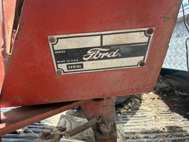 Image of Ford 102 equipment image 1