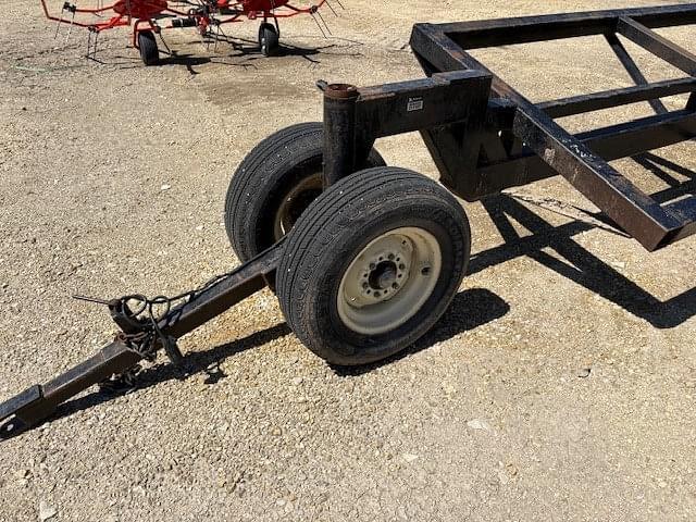 Image of Undetermined Header Trailer equipment image 1