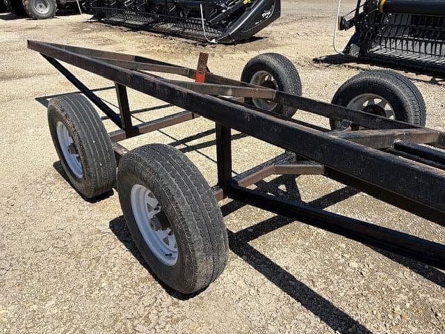 Image of Undetermined Header Trailer equipment image 3