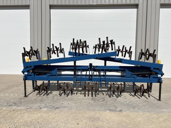 2023 Sam Stevens Sandfighter Equipment Image0