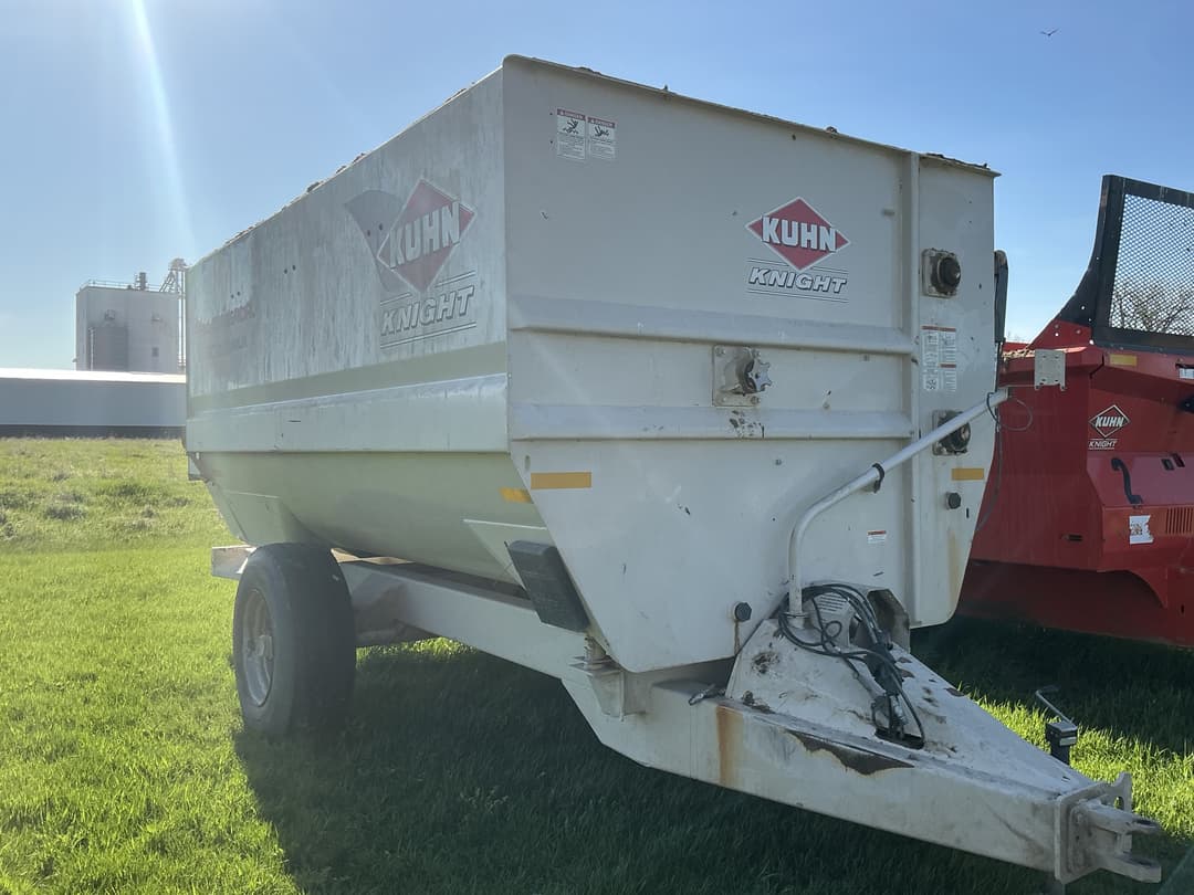 Image of Kuhn Knight RC250 Image 0