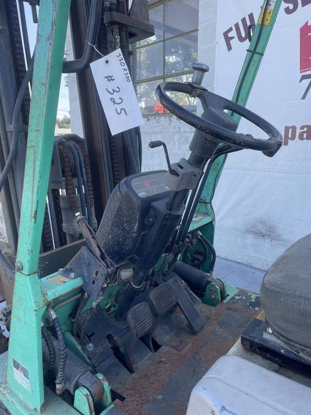 Image of Mitsubishi FGC25 equipment image 4