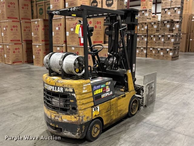 Image of Caterpillar GC15 equipment image 4