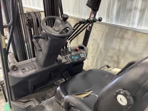 2016 Mitsubishi FB20PNT Image