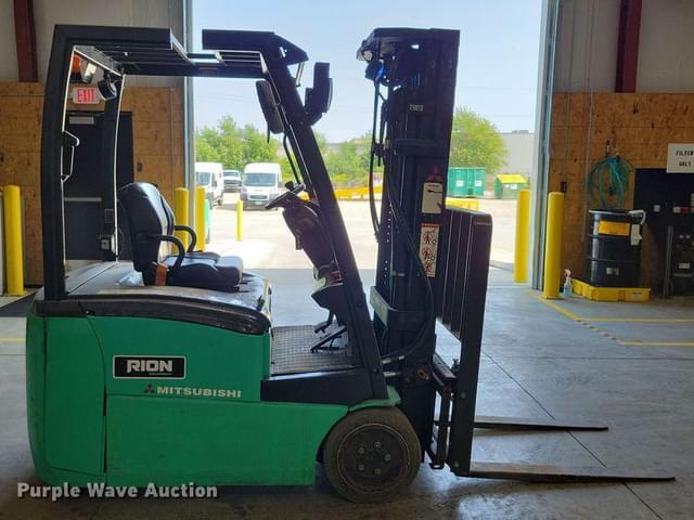Image of Mitsubishi FB20PNT equipment image 3