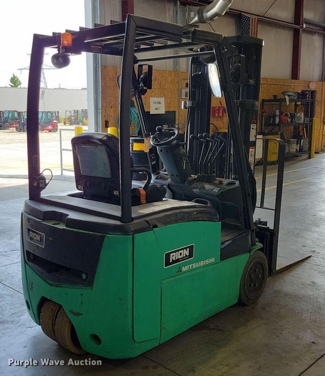 Image of Mitsubishi FB20PNT equipment image 4