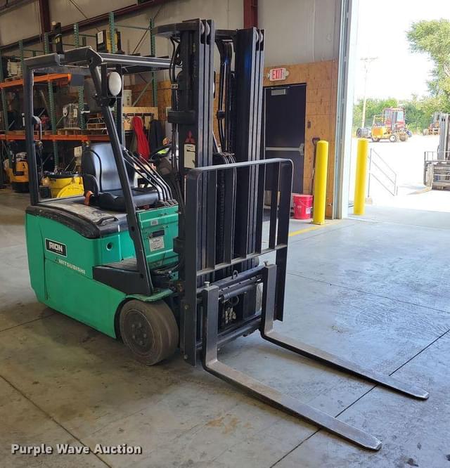 Image of Mitsubishi FB20PNT equipment image 2