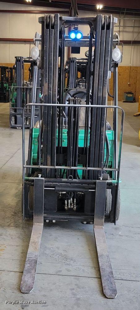 Image of Mitsubishi FB20PNT equipment image 1