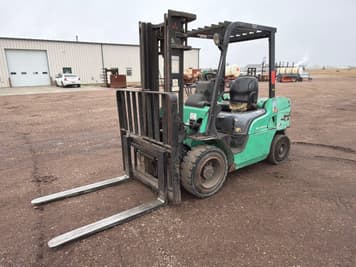 Main image Mitsubishi FD30N-D