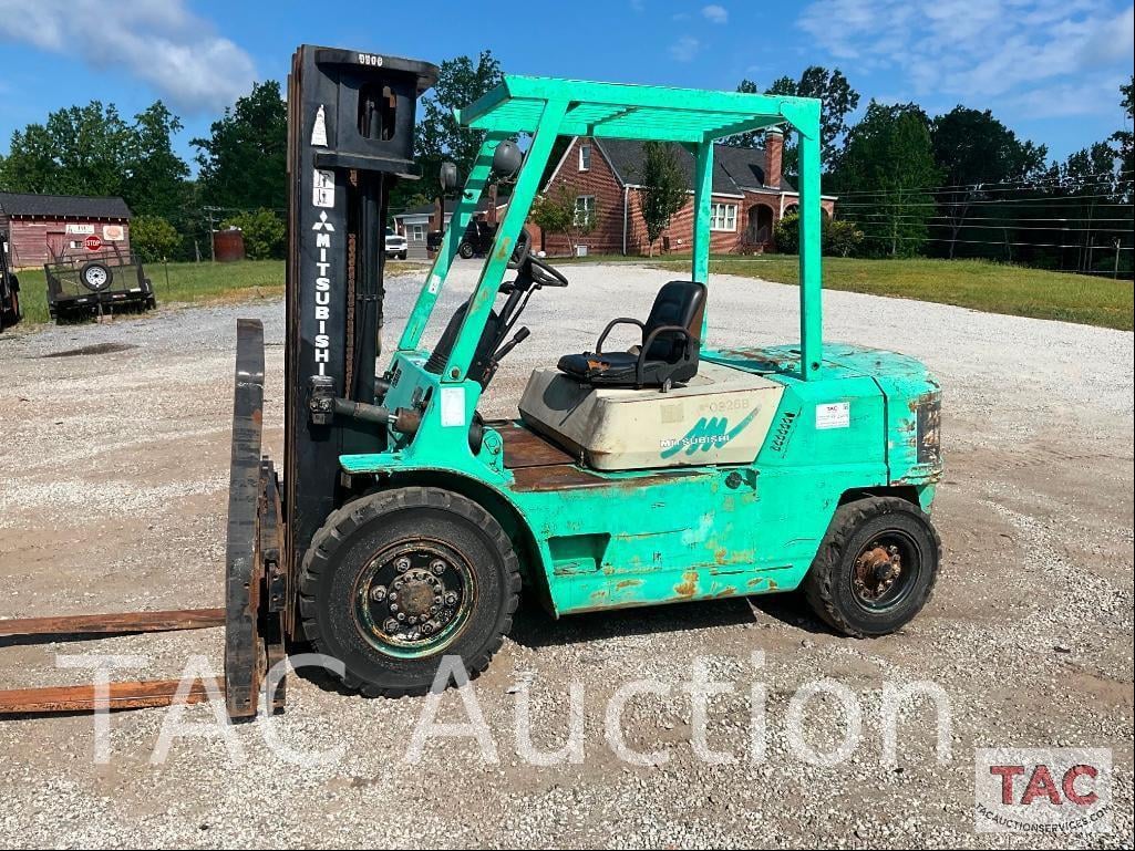 SOLD - Mitsubishi FD35 Lot No. 1267 Construction with 6,382 Hrs ...