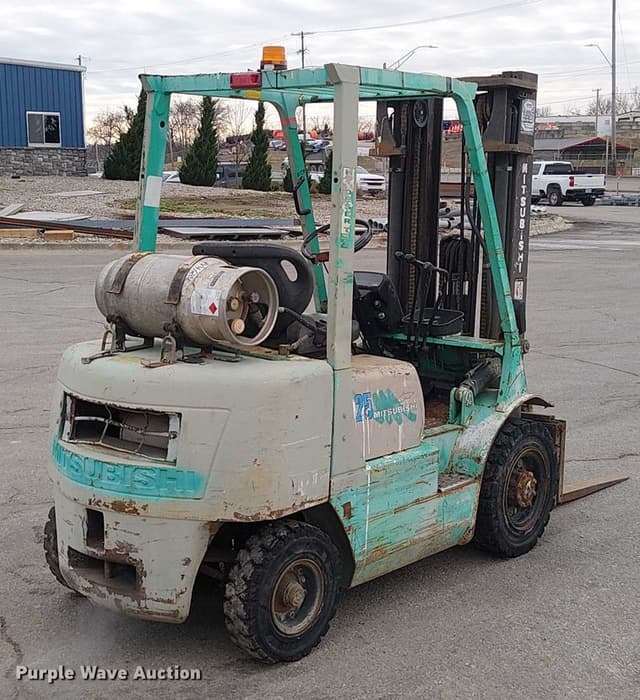Image of Mitsubishi FG25 equipment image 4
