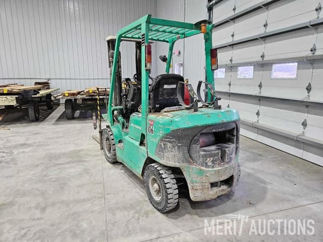 Image of Mitsubishi FG25K equipment image 2
