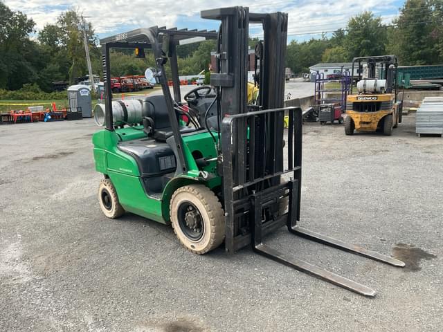 Image of Mitsubishi FG25N equipment image 2