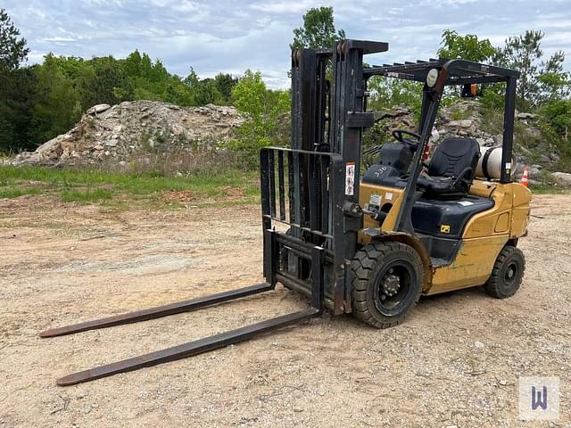 Image of Mitsubishi FG25N equipment image 1