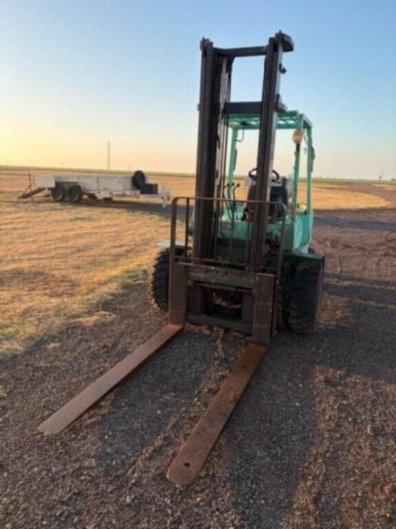 Image of Mitsubishi FG30K equipment image 1