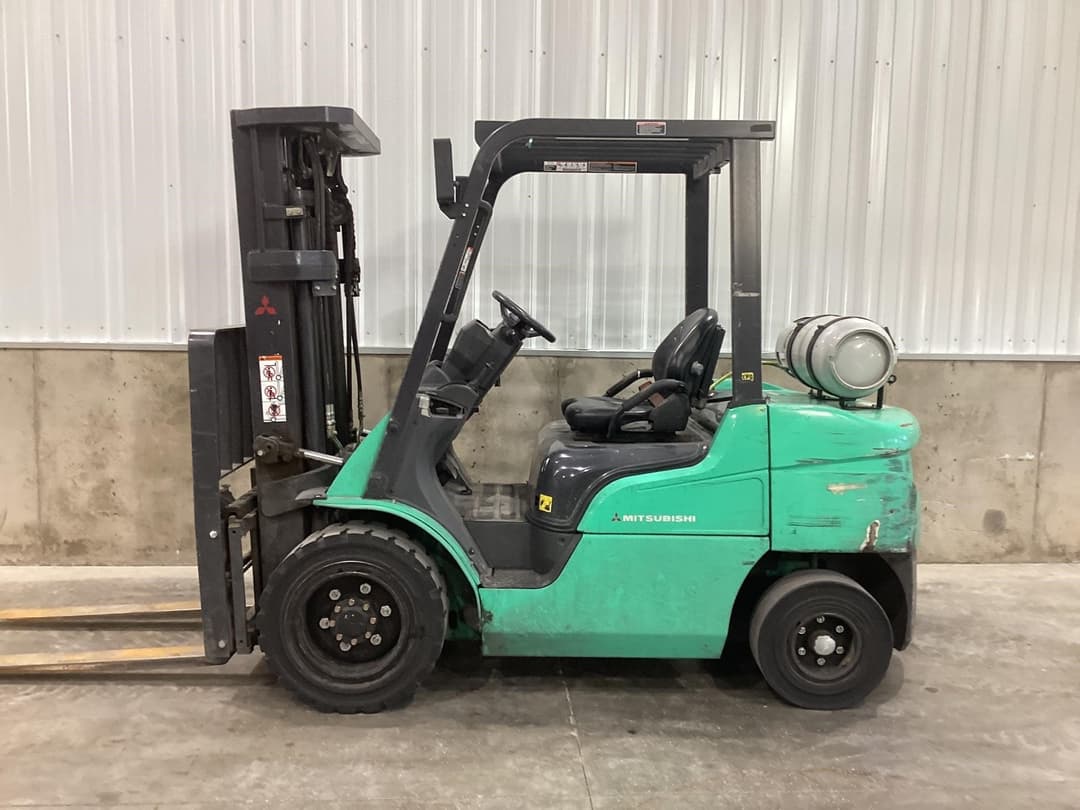 Image of Mitsubishi FG30N Image 0