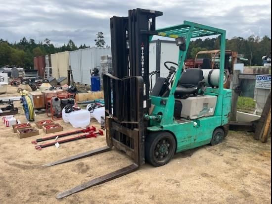 Mitsubishi FGC25 Equipment Image0