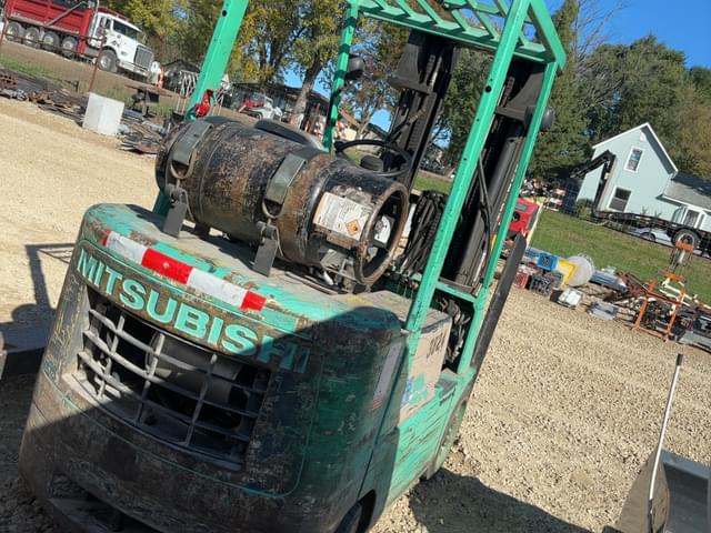 Image of Mitsubishi FGC25B equipment image 2