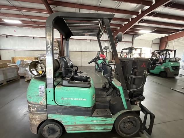 Image of Mitsubishi FGC25K equipment image 3