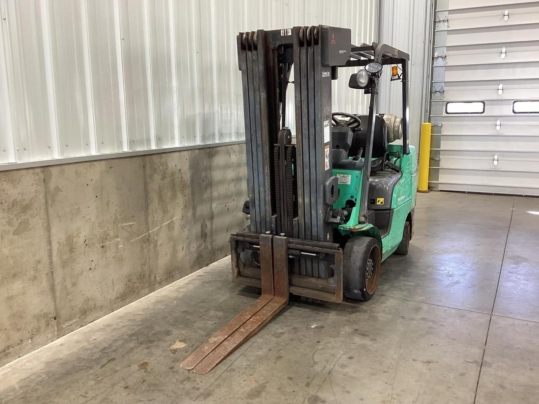 Image of Mitsubishi FGC30N Image 1