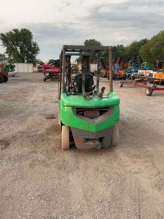 Image of Mitsubishi FG25N equipment image 3