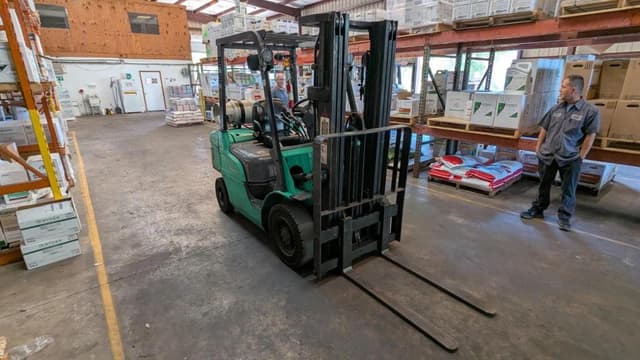 Image of Mitsubishi FG25N equipment image 2