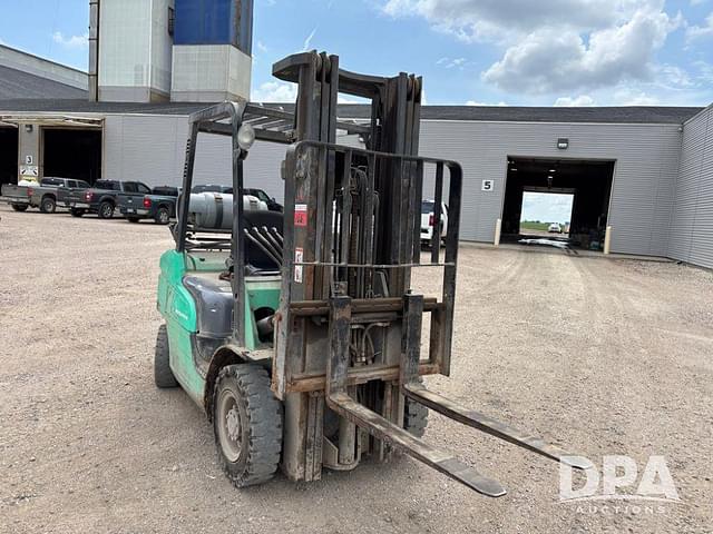 Image of Mitsubishi FG25N equipment image 2