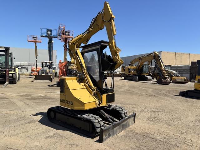 Image of Mitsubishi MXR35 equipment image 3