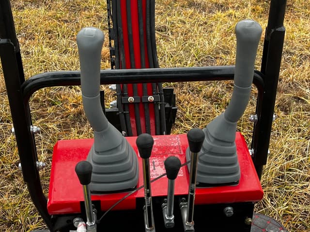 Image of Miva VA13 equipment image 2