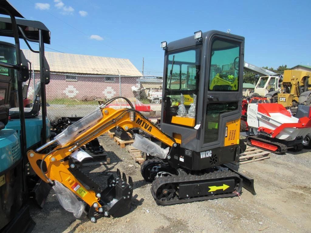 Main image Miva VA13C