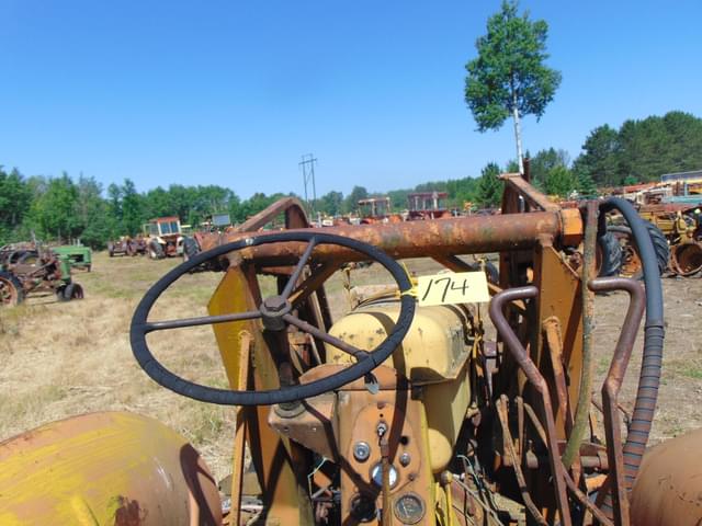 Image of Minneapolis-Moline RTI equipment image 4