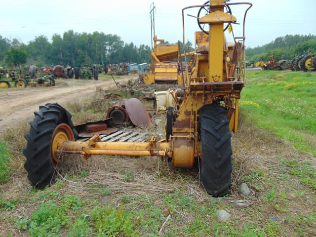 Image of Minneapolis-Moline Uni-Tractor equipment image 3