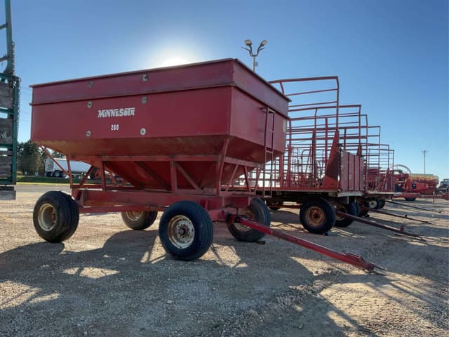 Image of Minnesota 260 equipment image 1