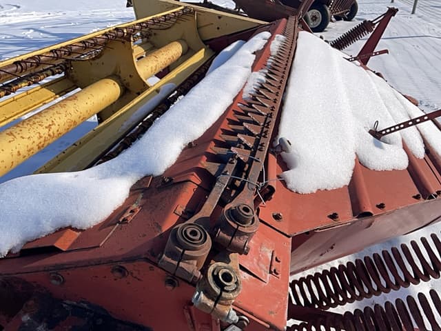 Image of New Holland 488 equipment image 4