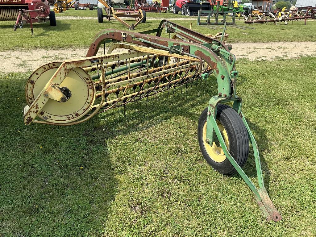 Image of John Deere 660 Primary image
