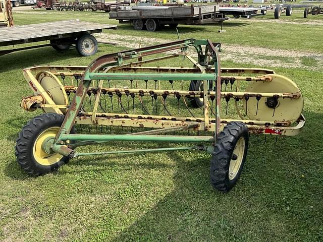 Image of John Deere 660 equipment image 4