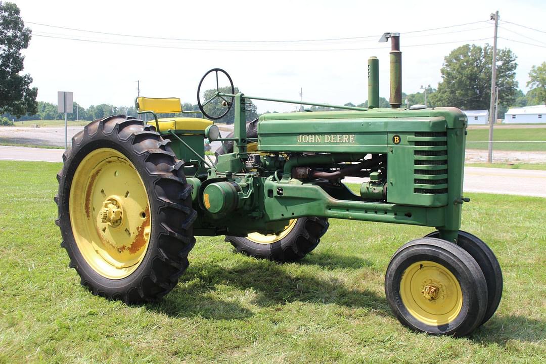 Image of John Deere B Primary image